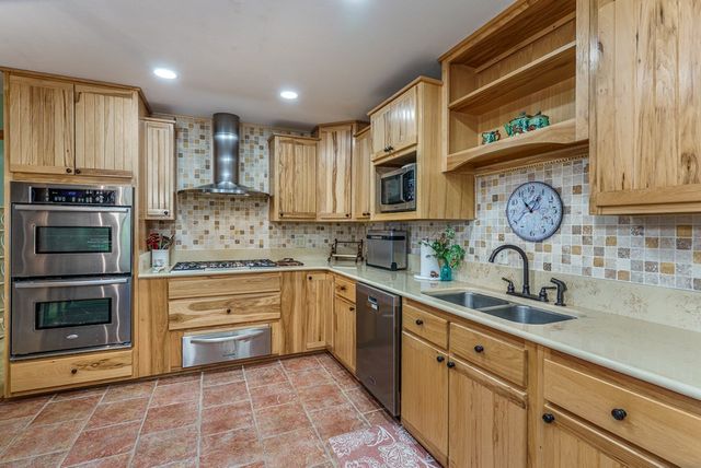 126 River Top View, Murphy, NC 28906