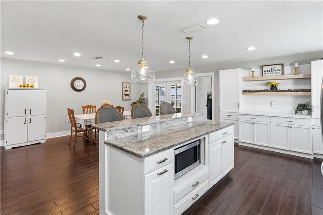 1503 TALLAHASSEE DRIVE, Tarpon Springs, FL 34689