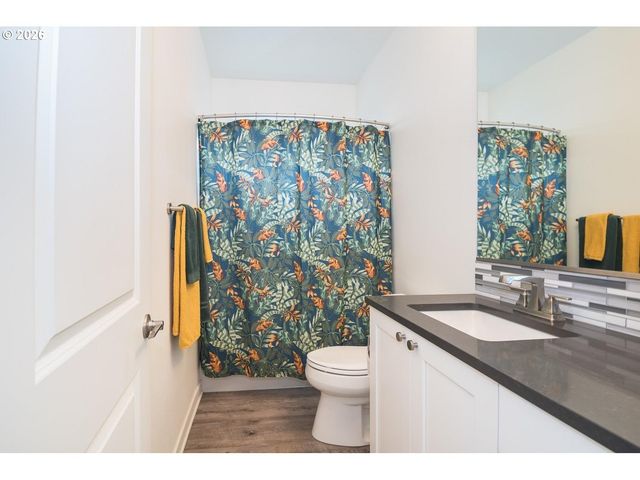 148 Nw LIBERTY Ln, Estacada, OR 97023
