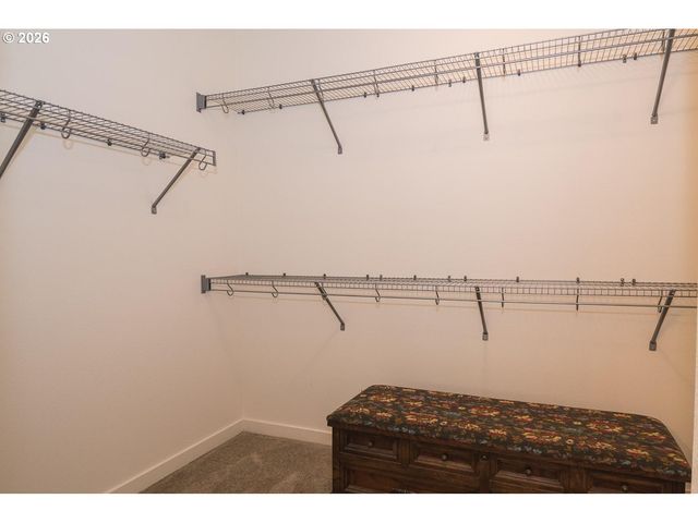 148 Nw LIBERTY Ln, Estacada, OR 97023