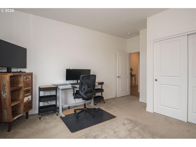 148 Nw LIBERTY Ln, Estacada, OR 97023