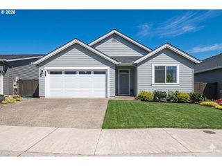148 Nw LIBERTY Ln, Estacada, OR 97023