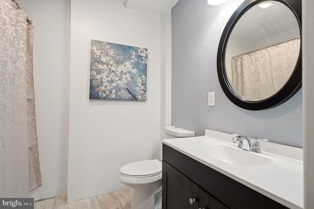 112 N 8TH ST, Vineland, NJ 08360
