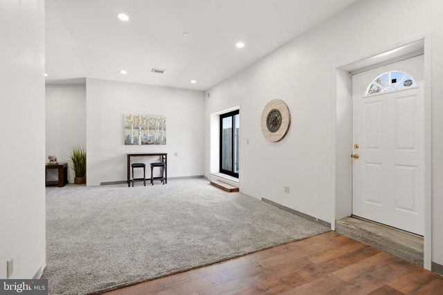 112 N 8TH ST, Vineland, NJ 08360