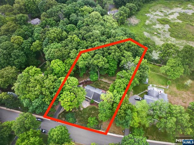 224 Oak Street, Ramsey, NJ 07446