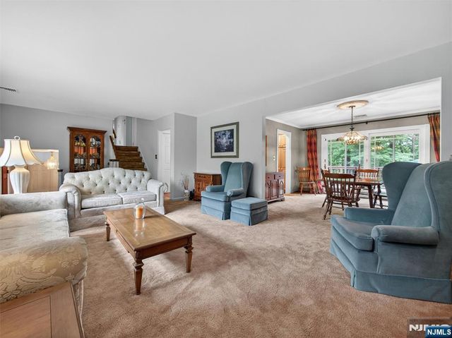 224 Oak Street, Ramsey, NJ 07446