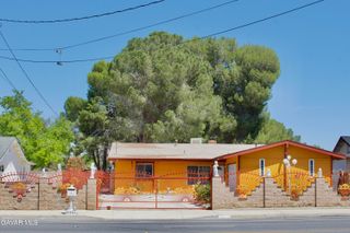 43236 20th Street, Lancaster, CA 93534