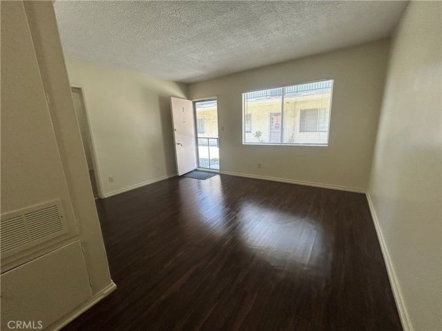 327 W Carson Street 11, Carson, CA 90745