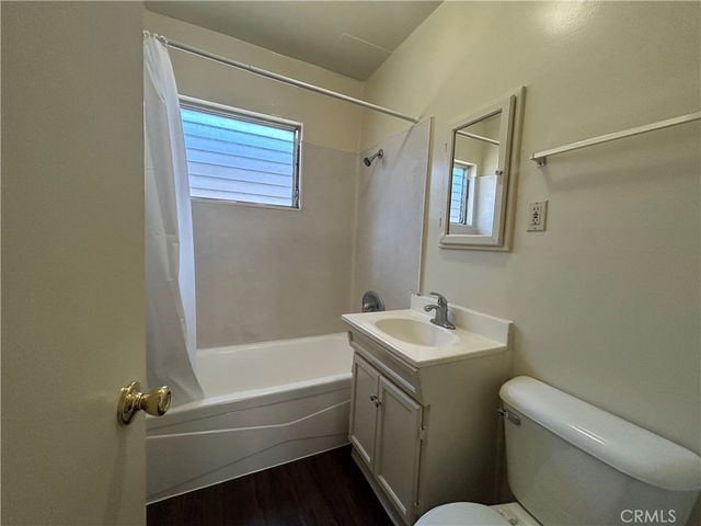327 W Carson Street 11, Carson, CA 90745