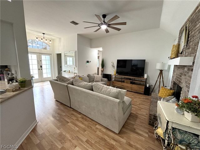 1090 Woods DR, Labelle, FL 33935