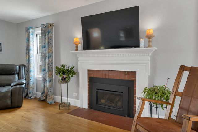 120 Peak Street, Manchester, NH 03104