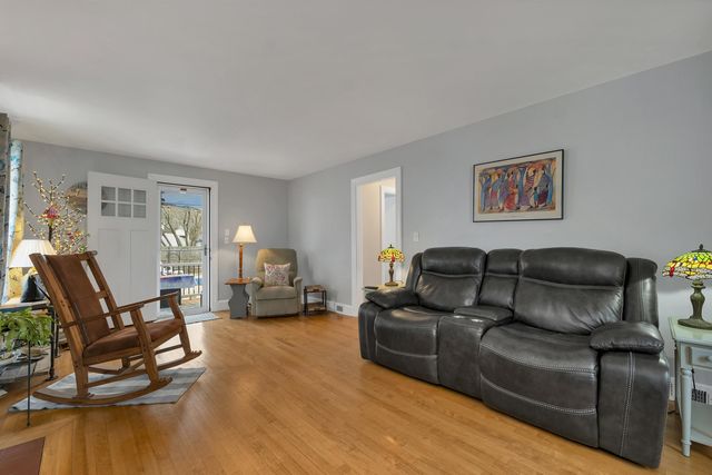 120 Peak Street, Manchester, NH 03104