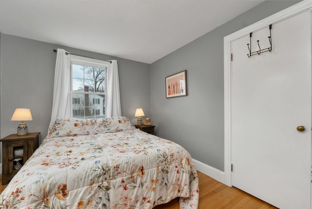 120 Peak Street, Manchester, NH 03104