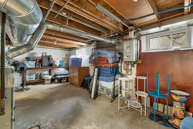 120 Peak Street, Manchester, NH 03104