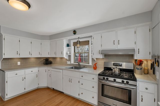 120 Peak Street, Manchester, NH 03104