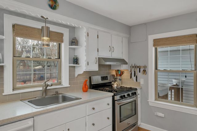 120 Peak Street, Manchester, NH 03104