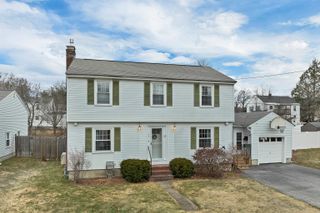 120 Peak Street, Manchester, NH 03104