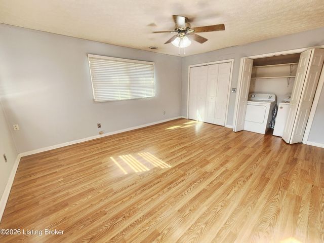 310 Kilmory Ave, Louisville, KY 40214