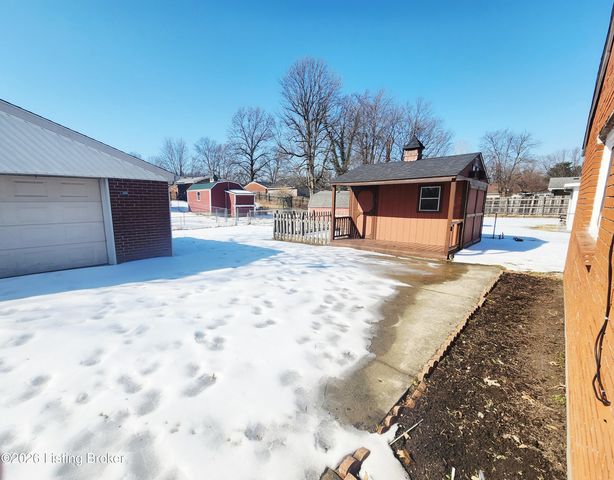 310 Kilmory Ave, Louisville, KY 40214