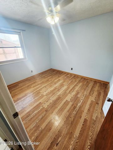 310 Kilmory Ave, Louisville, KY 40214