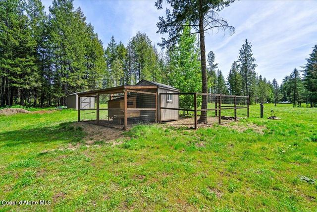 5055 W Whipsaw LN, Rathdrum, ID 83858