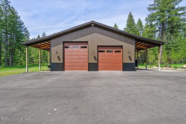 5055 W Whipsaw LN, Rathdrum, ID 83858