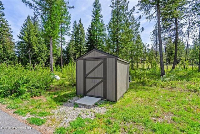5055 W Whipsaw LN, Rathdrum, ID 83858