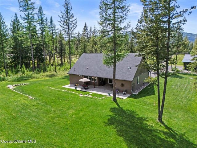 5055 W Whipsaw LN, Rathdrum, ID 83858