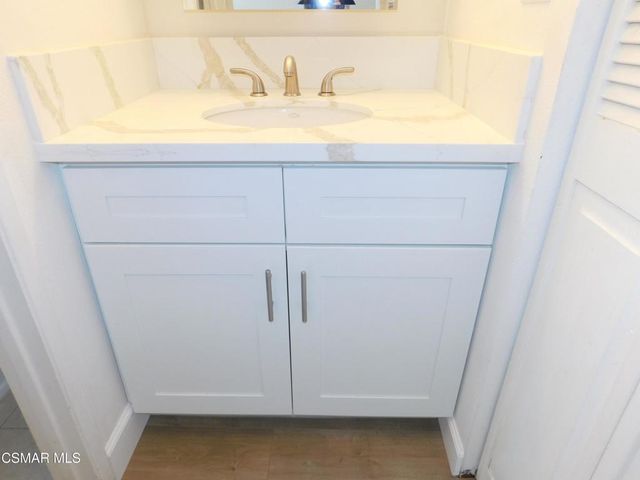 6213 Whitsett Avenue, North Hollywood, CA 91606