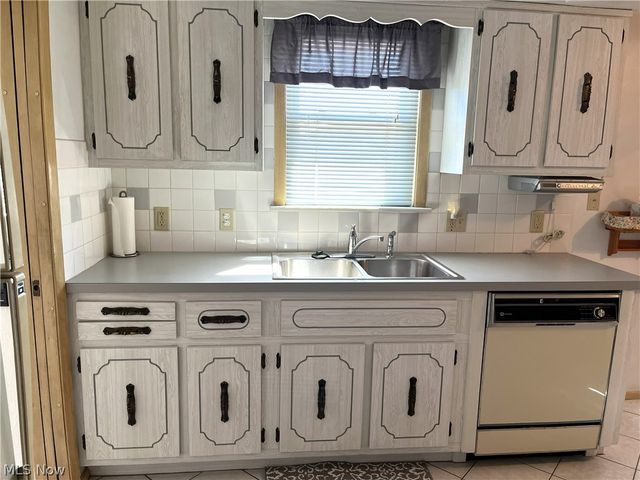 12416 Eastwood Boulevard, Garfield Heights, OH 44125