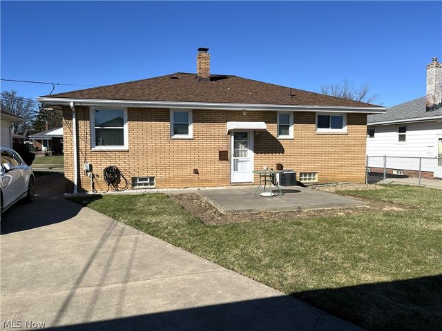 12416 Eastwood Boulevard, Garfield Heights, OH 44125