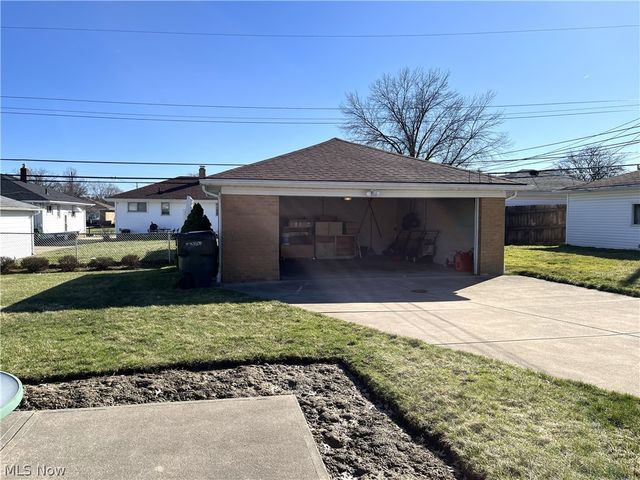 12416 Eastwood Boulevard, Garfield Heights, OH 44125