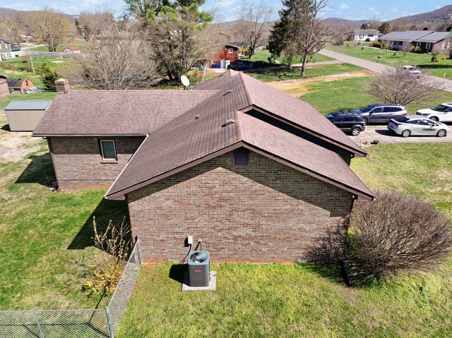 1080 Parkers Mill Road, Somerset, KY 42501