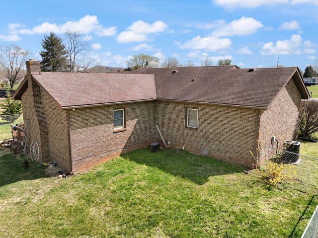 1080 Parkers Mill Road, Somerset, KY 42501