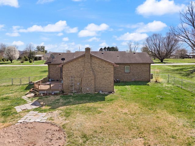 1080 Parkers Mill Road, Somerset, KY 42501