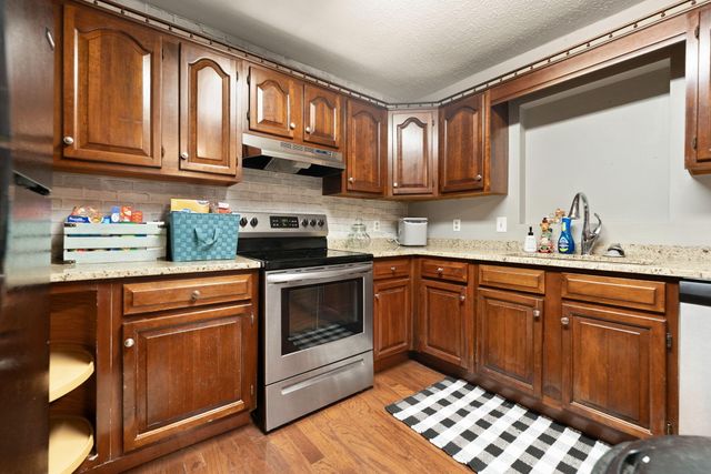 1080 Parkers Mill Road, Somerset, KY 42501