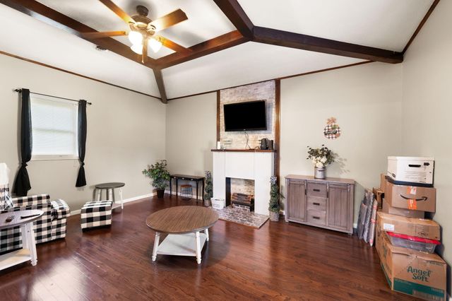 1080 Parkers Mill Road, Somerset, KY 42501