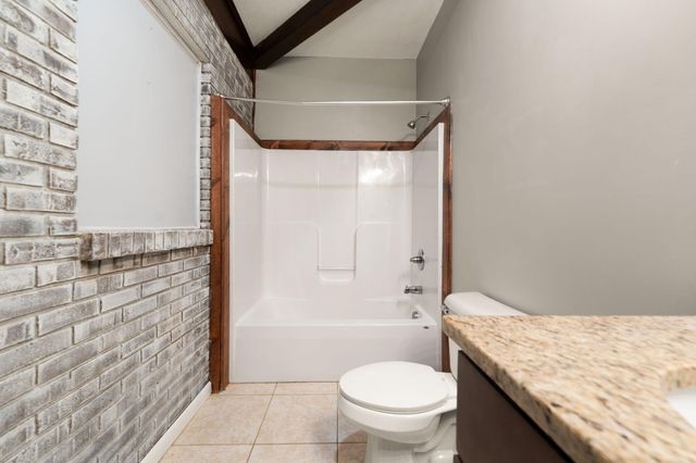 1080 Parkers Mill Road, Somerset, KY 42501