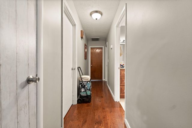 1080 Parkers Mill Road, Somerset, KY 42501