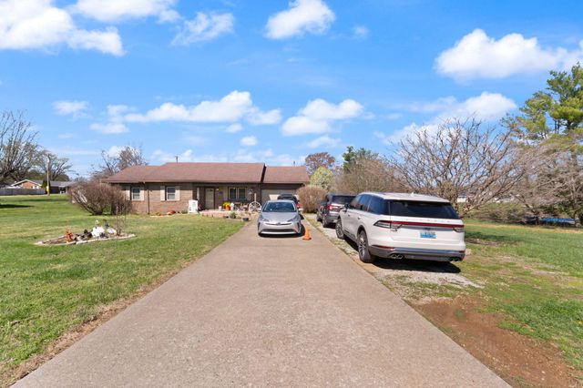 1080 Parkers Mill Road, Somerset, KY 42501