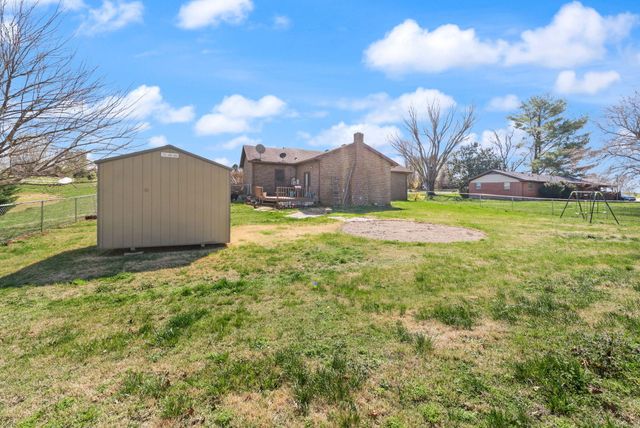 1080 Parkers Mill Road, Somerset, KY 42501