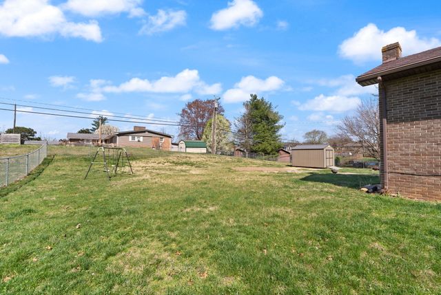 1080 Parkers Mill Road, Somerset, KY 42501
