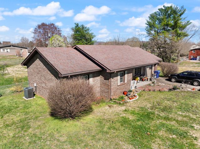 1080 Parkers Mill Road, Somerset, KY 42501