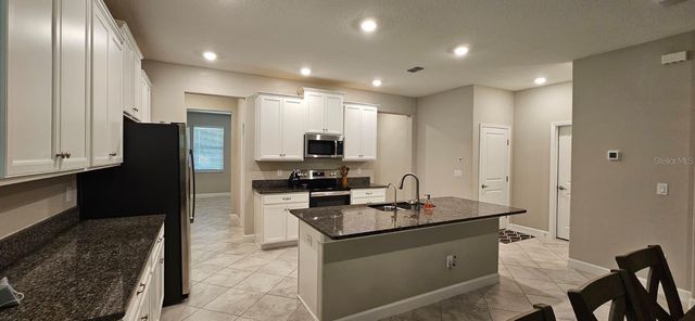 6220 WINDSHIP COURT, Tampa, FL 33647