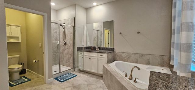 6220 WINDSHIP COURT, Tampa, FL 33647