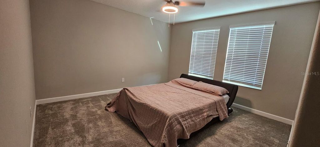 Image 26 of property listing at 6220 WINDSHIP COURT, Tampa, FL 33647