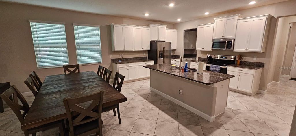 Image 7 of property listing at 6220 WINDSHIP COURT, Tampa, FL 33647