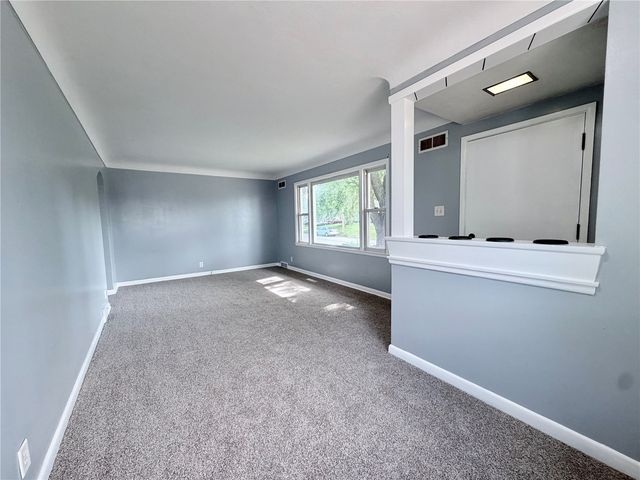 1012 30th Street SE, Cedar Rapids, IA 52403