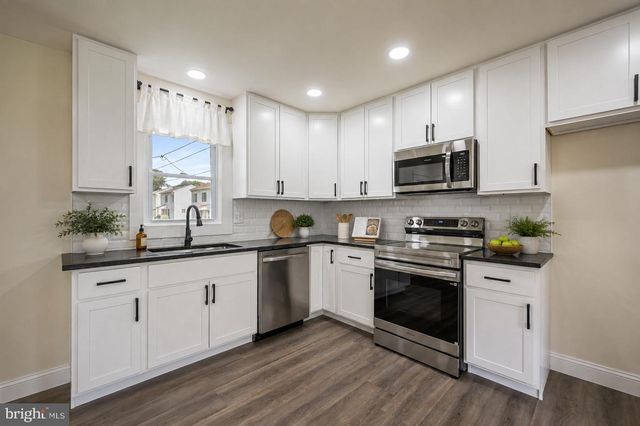 201 THOMAS ST, Frederica, DE 19946