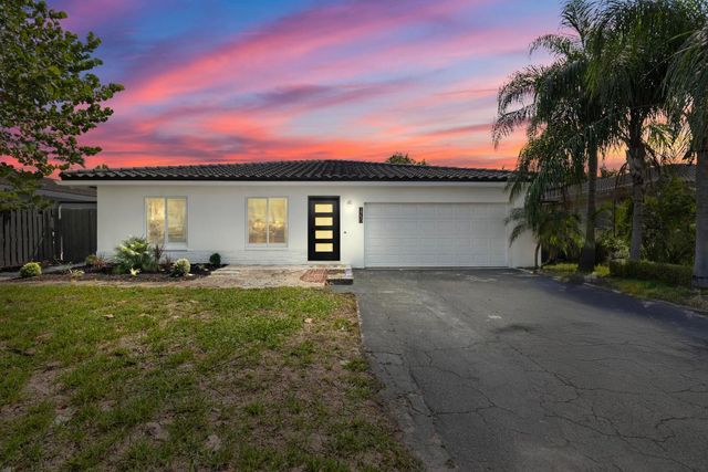 1750 NE 49th Street, Fort Lauderdale, FL 33334